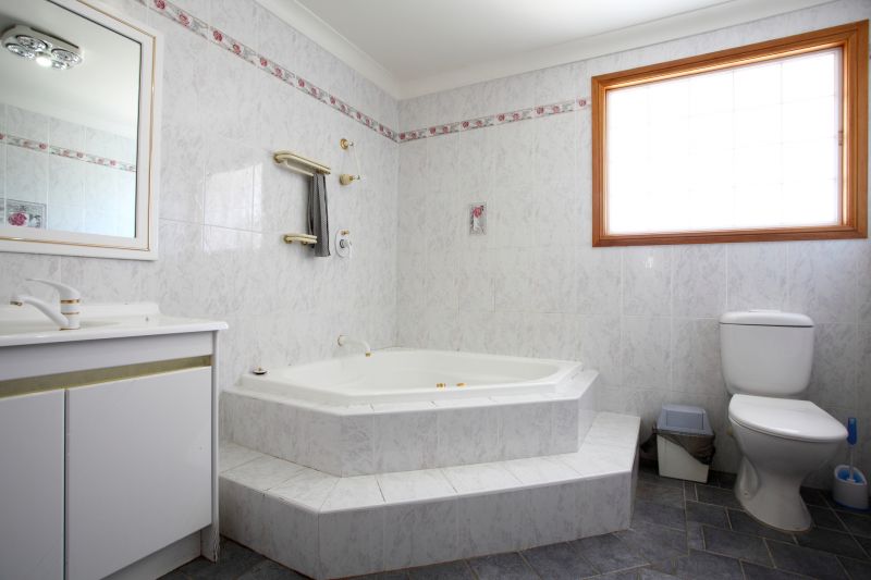 Cost of Bathtub Installation in Birmingham, AL